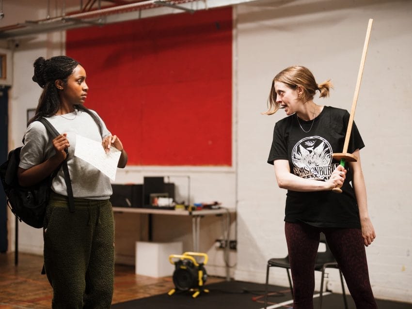 Simona Brown and Lucy Farrett (c) Alex Brenner